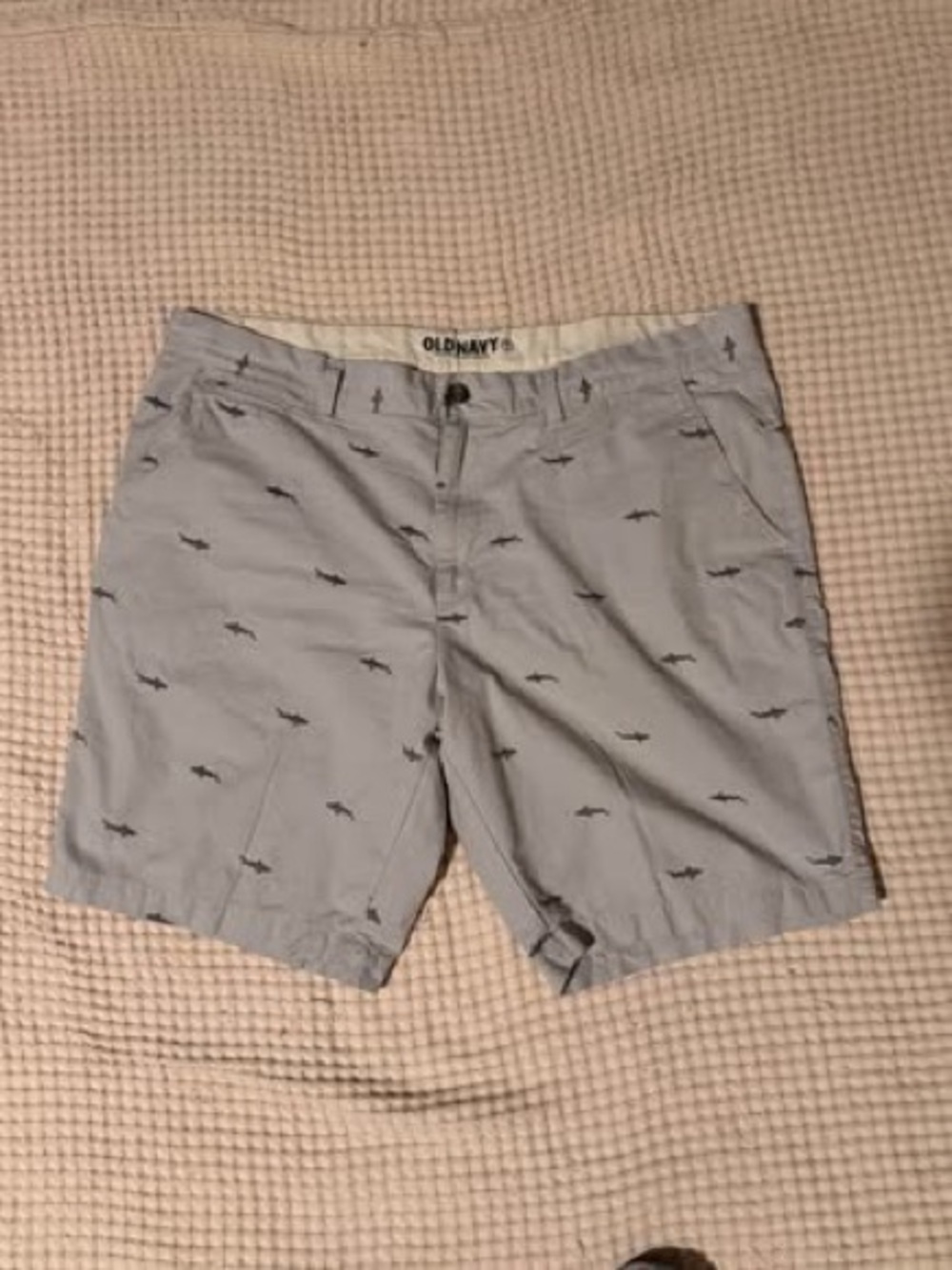Old Navy Light Gray Shark-Print Men’s Flat Front Shorts